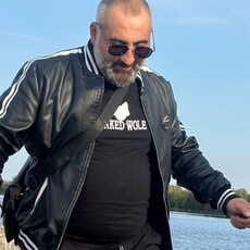 Фотография мужчины Арман, 41 год из г. Череповец