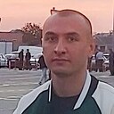 V A, 32 года