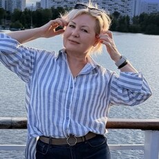 Фотография девушки Ксения, 57 лет из г. Санкт-Петербург