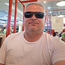 Обычный Человек, 44 года