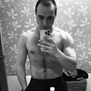 Данис, 22 года