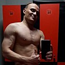 Виктор, 33 года