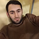 Один, 37 лет