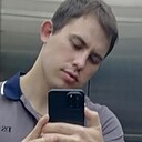 Илья, 24 года