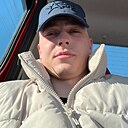 Виктор, 21 год