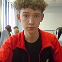 Антон, 19 лет