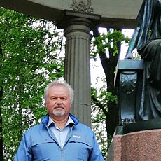 Фотография мужчины Виктор, 64 года из г. Санкт-Петербург
