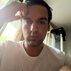 Фотография мужчины Behruz, 31 год из г. Владивосток