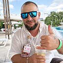 Van, 40 лет
