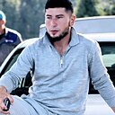 Али, 22 года