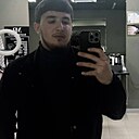 Хасан, 22 года