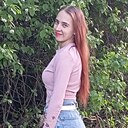 Вика, 25 лет