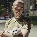 Max, 32 года