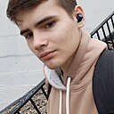 Максим, 18 лет