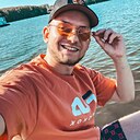 Артём, 33 года