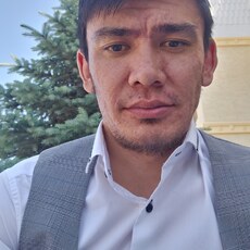 Фотография мужчины Adi, 29 лет из г. Якутск