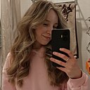 Настя, 24 года