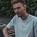 Саша, 23 года