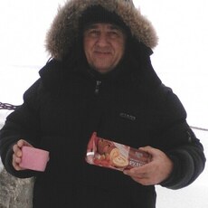 Владимир, 64 из г. Новоульяновск.