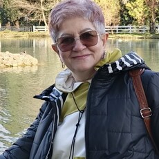 Фотография девушки Маринэ, 60 лет из г. Омск