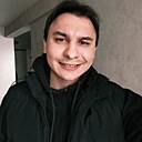 Макс, 25 лет