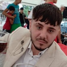 Фотография мужчины Dinu, 31 год из г. București