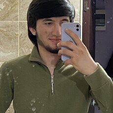 Фотография мужчины Farukh, 23 года из г. Екатеринбург