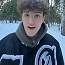 Максим, 21 год