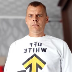 Фотография мужчины Валерий, 45 лет из г. Омск