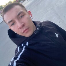Фотография мужчины Александр, 21 год из г. Усть-Каменогорск