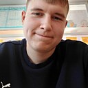 Денис, 22 года