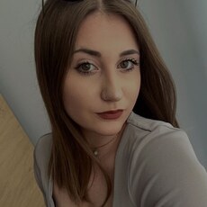 Фотография девушки Алёна, 18 лет из г. Псков