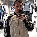 Дами, 33 года