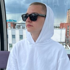 Фотография мужчины Юрий, 18 лет из г. Омск