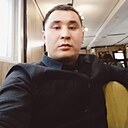 G Q, 35 лет