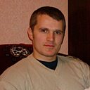 Den, 32 года