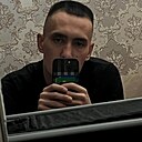Роман, 25 лет
