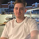 Артур, 25 лет