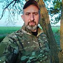 Мах, 46 лет