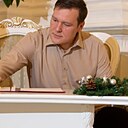 Роман, 44 года
