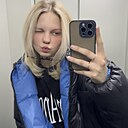 Liz, 21 год