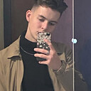 Максим, 24 года