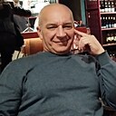 Юрий, 61 год