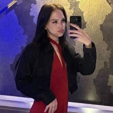 Фотография девушки Каролина, 23 года из г. Астрахань