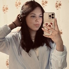 Фотография девушки Ксения, 23 года из г. Урень