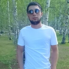 Фотография мужчины Imran, 18 лет из г. Ханты-Мансийск