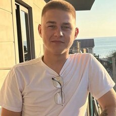 Фотография мужчины Валерий, 21 год из г. Брянск