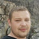 Роман, 23 года