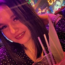 Фотография девушки Дарья, 25 лет из г. Магнитогорск