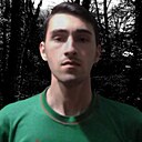 Максим, 22 года